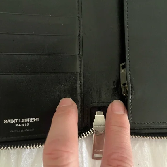 YSL Large Wallet - Picture 15 of 17
